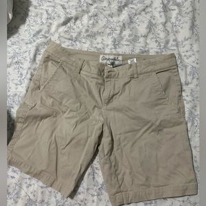 Aero khaki shorts
